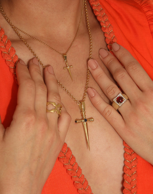 São Jorge 18K Gold Sword Pendant