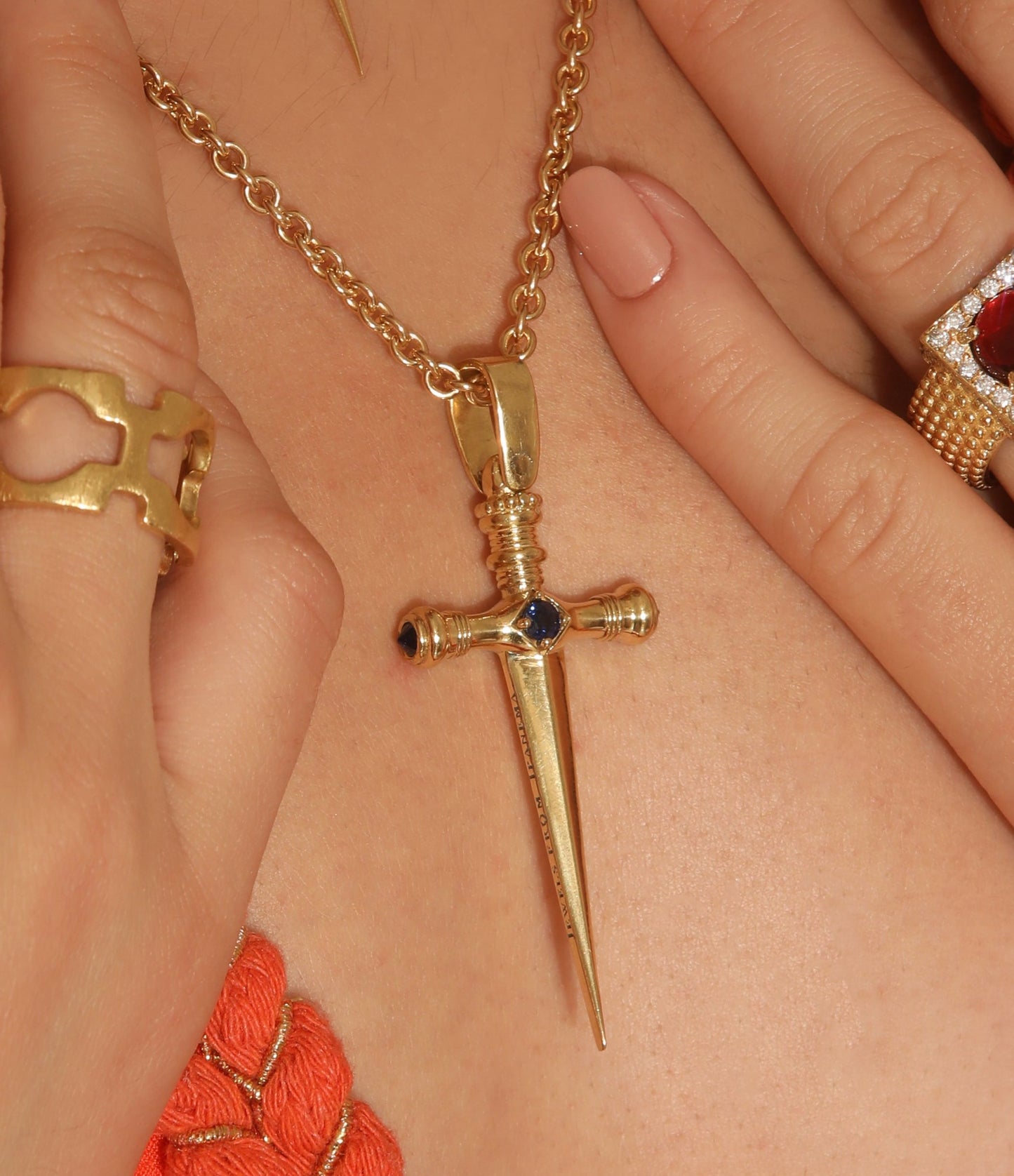 São Jorge Sapphire Gold Sword Necklace